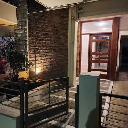 Dimitris Cozy Apartment Thessaloniki