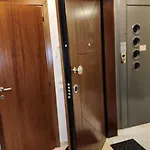Dimitris Cozy Lägenhet *