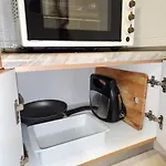 Lägenhet Dimitris Cozy *