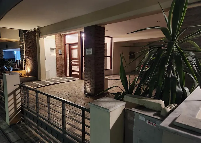 Dimitris Cozy 塞萨洛尼基